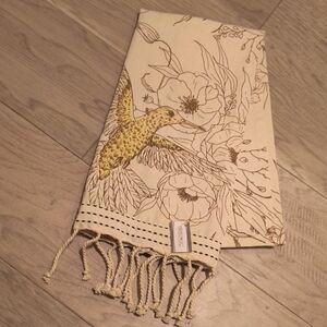 Humming Bird Hand Towel